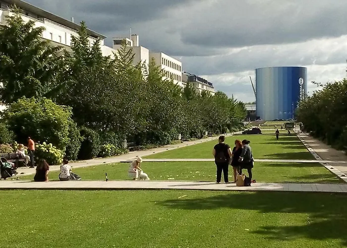 Apartament Quiet And Spacious 80M2 Flat Near Historic Center And Quays