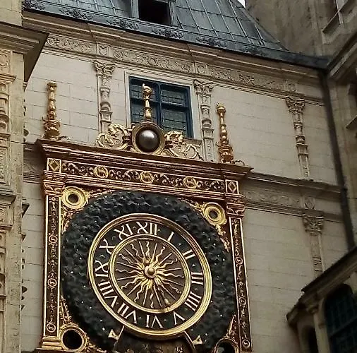 Quiet And Spacious 80M2 Flat Near Historic Center And Quays Lejlighed *