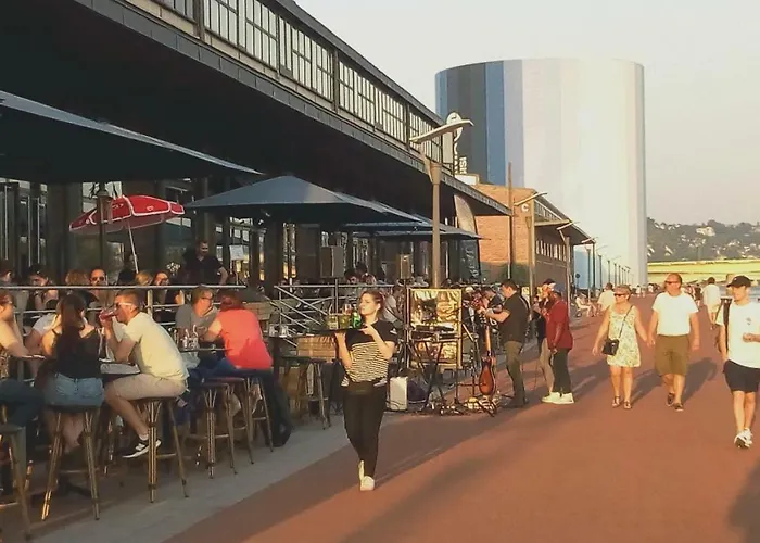 Quiet And Spacious 80M2 Flat Near Historic Center And Quays Apartament Rouen